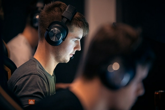 2025无畏契约巴黎全球冠军赛盛大开幕